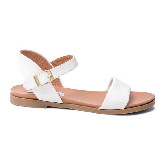 Steve Madden Daelyn White Sandals - Picture 2 of 5